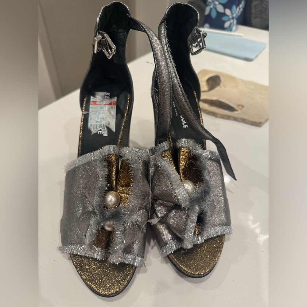 Keneth Cole New York Glitter Heels Sz 9